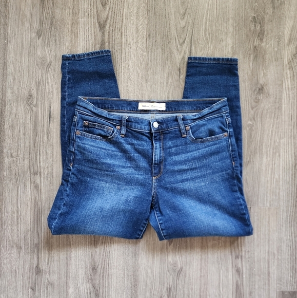 GAP Women's 31R True Skinny Ankle Dark Wash Jeans - Picture 2 of 5